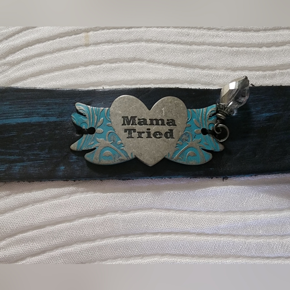 "Mama Tried" Leather Snap Bracelet